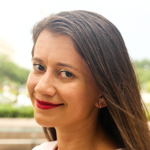 Head and shoulders portrait of Rebecca Brenner Graham